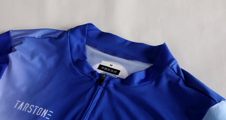 quick ventilation cycling top